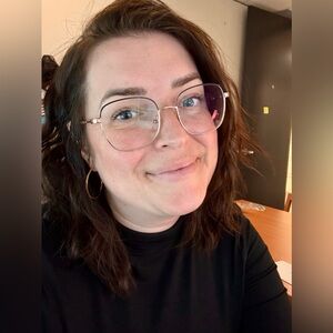 Meet your Posher, Colleen